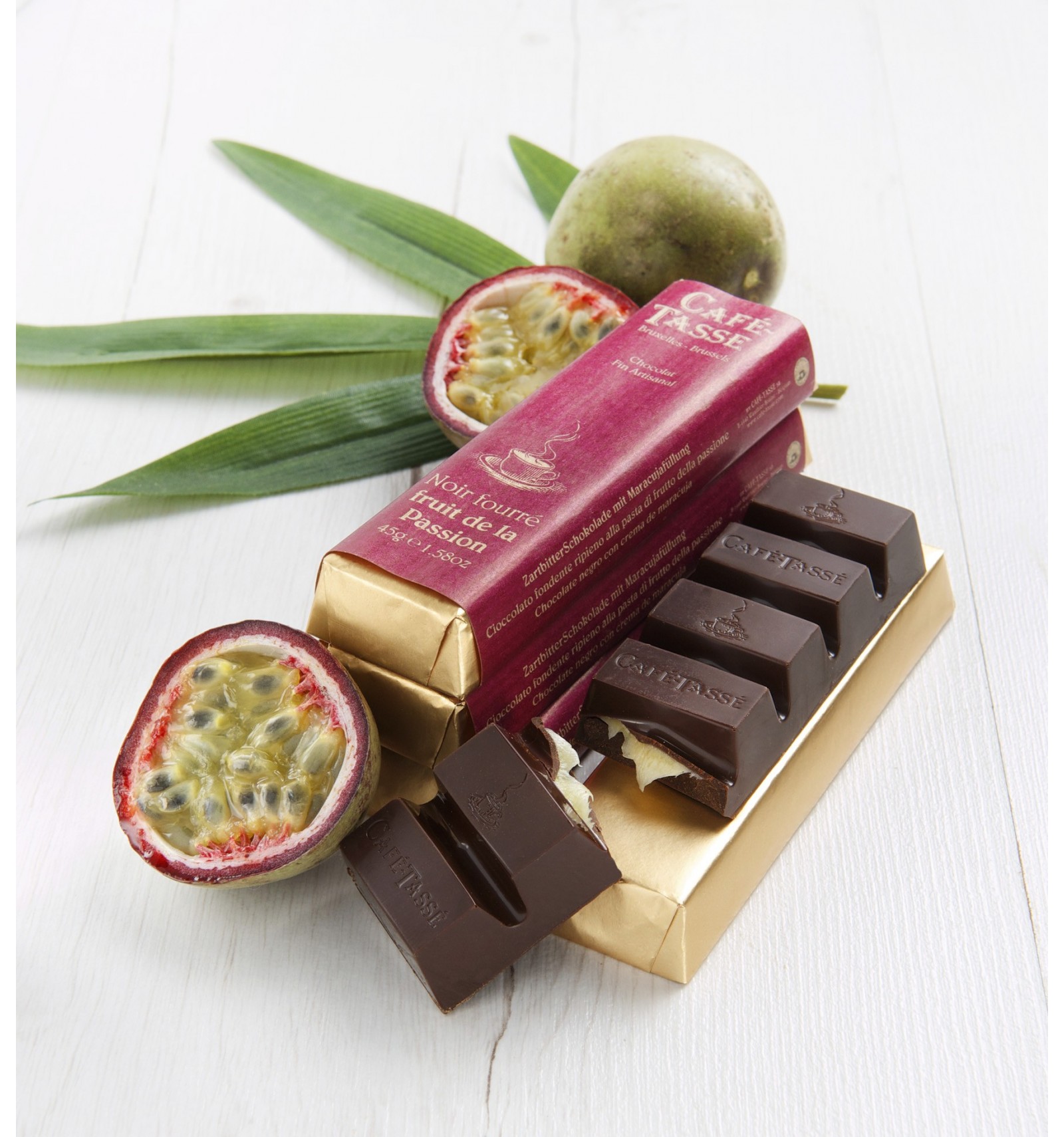 Barre de chocolat noir fruits passion – Le Panier de Lili